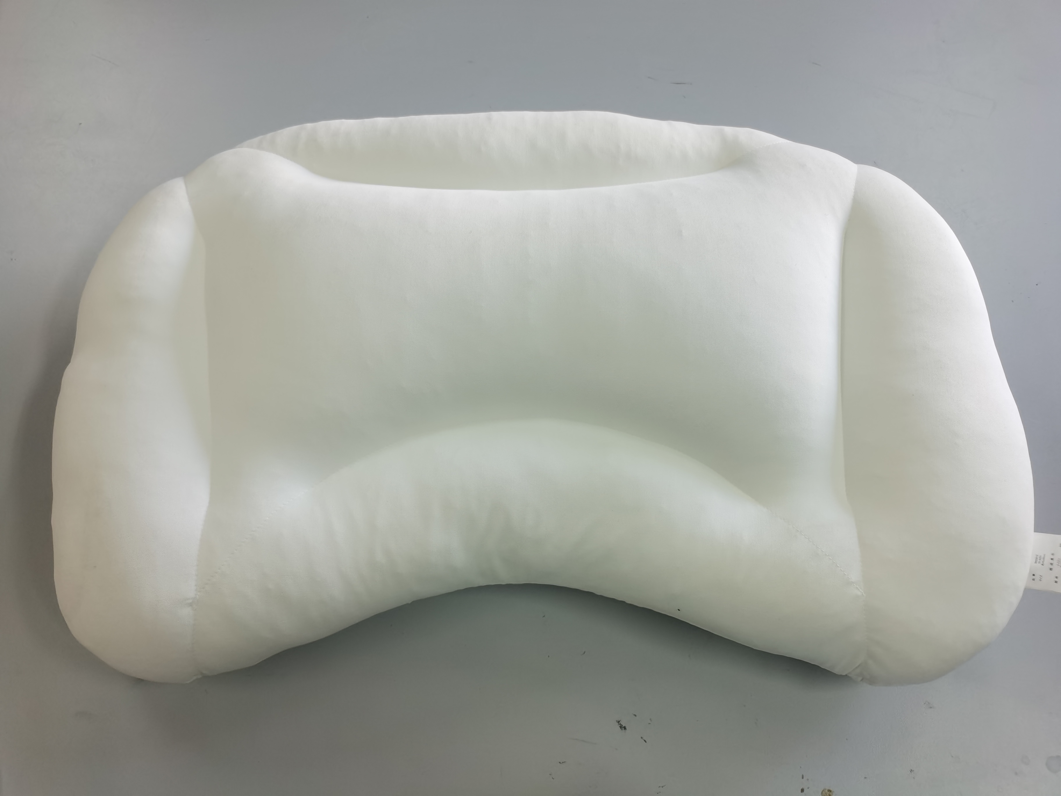 PILLOW_青岛纺联集团进出口有限公司